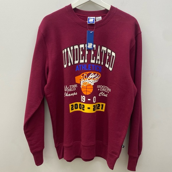 Undefeated Crewneck. Brand new with tag. Size Medium.